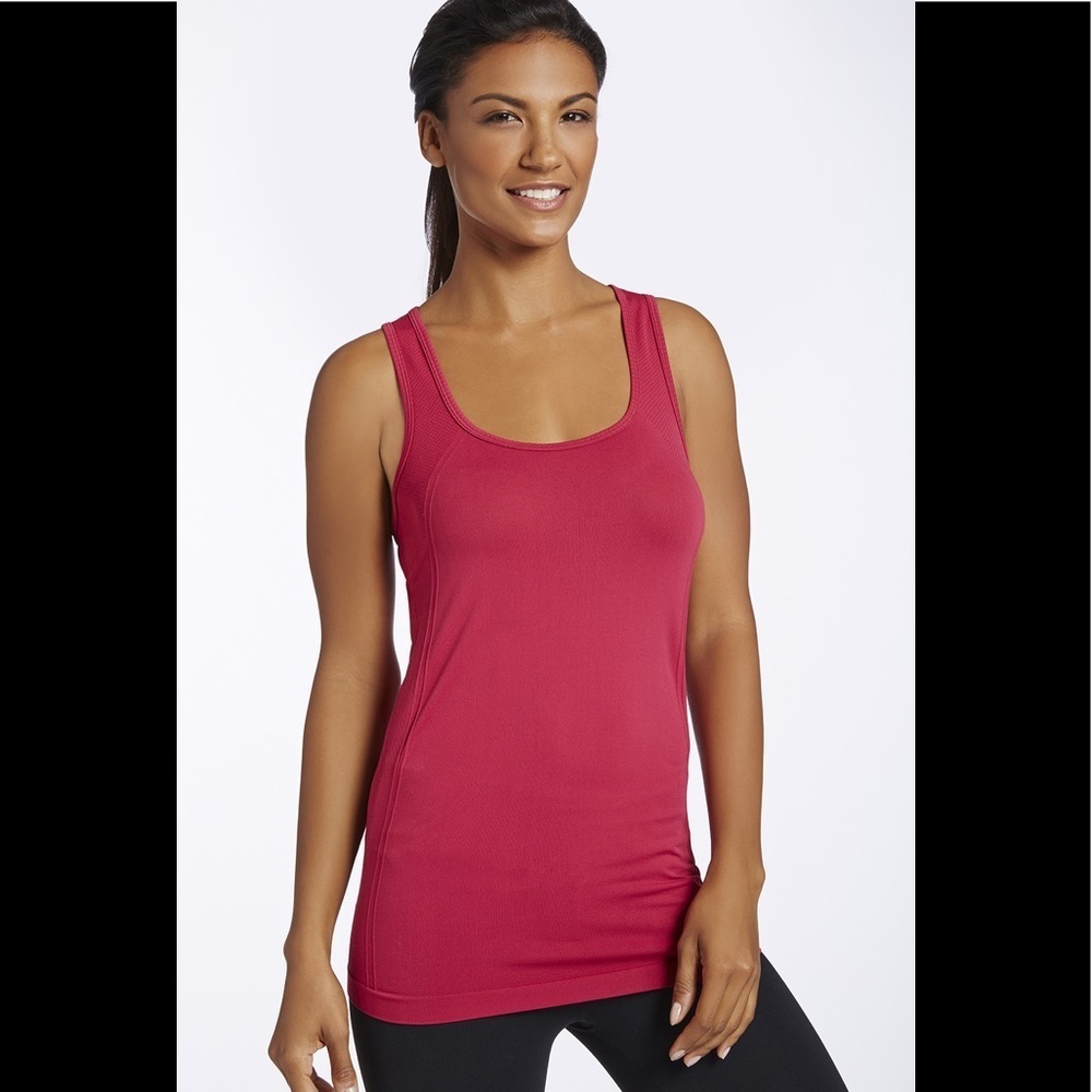 Fabletics Oula Seamless Tank Medium Cranberry